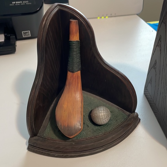Golf book shelf ends - Picture 2 of 4